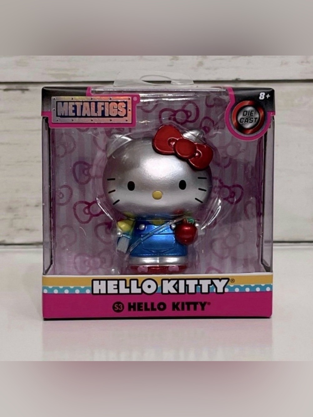 NIB Classic Sanrio Hello Kitty Die Cast Metal Figure